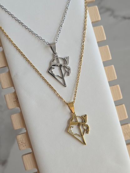 Collier Libertà en acier inoxydable, modèle argenté et doré avec pendentif Corse et Tête de Maure.