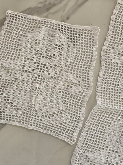 Détails du crochet blanc motif bonhomme pain d'épice en coton