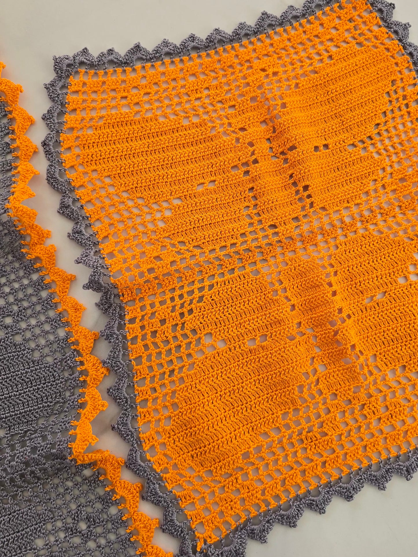 Détails du crochet motif papillon en fil coton