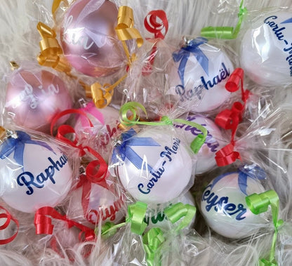 Boules de Noël personnalisées avec prénom, emballés