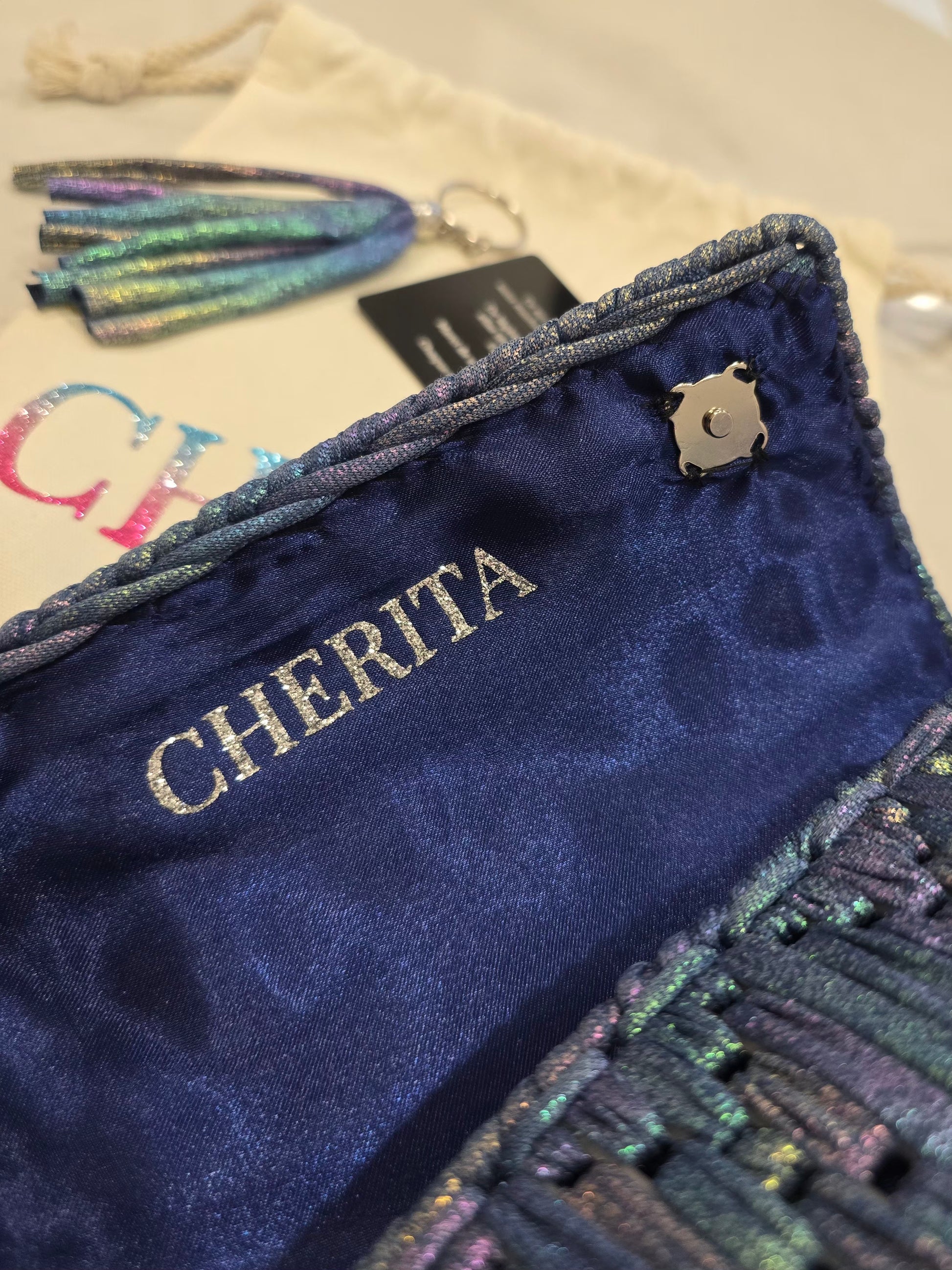 Doublure cousue à la main sac bleu CHERITA