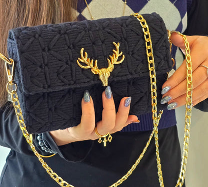 Sac bandoulière noir CHERITA tenue 